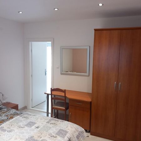 Mitan Apartman Tucepi Exterior photo